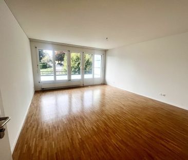 Charmante 2.5-Zimmerwohnung am Sonnenplatz mit Bergblick - Photo 5