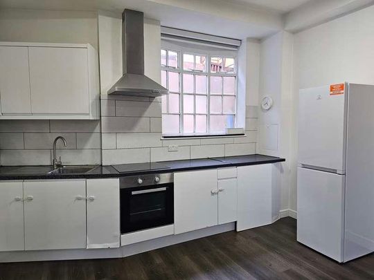 Function Room Parish Lane London, SE20 - Photo 1