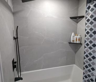 For Lease - 60 Carr Street Unit# TH3, Toronto, Ontario - Photo 2