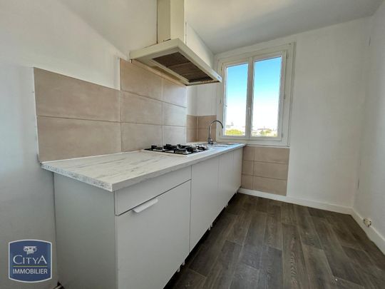 Location Appartement 3 pièces 56m² NIORT 79000 - Photo 1