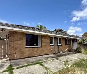 Location. Lifestyle. Space. - Photo 1