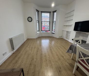 1 bedroom flat to rent - Photo 6