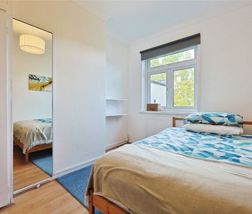 Bollo Lane, Chiswick, London, W4 5LR - Photo 2