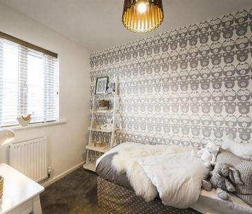 3 bedroom semi-detached house to rent - Photo 2