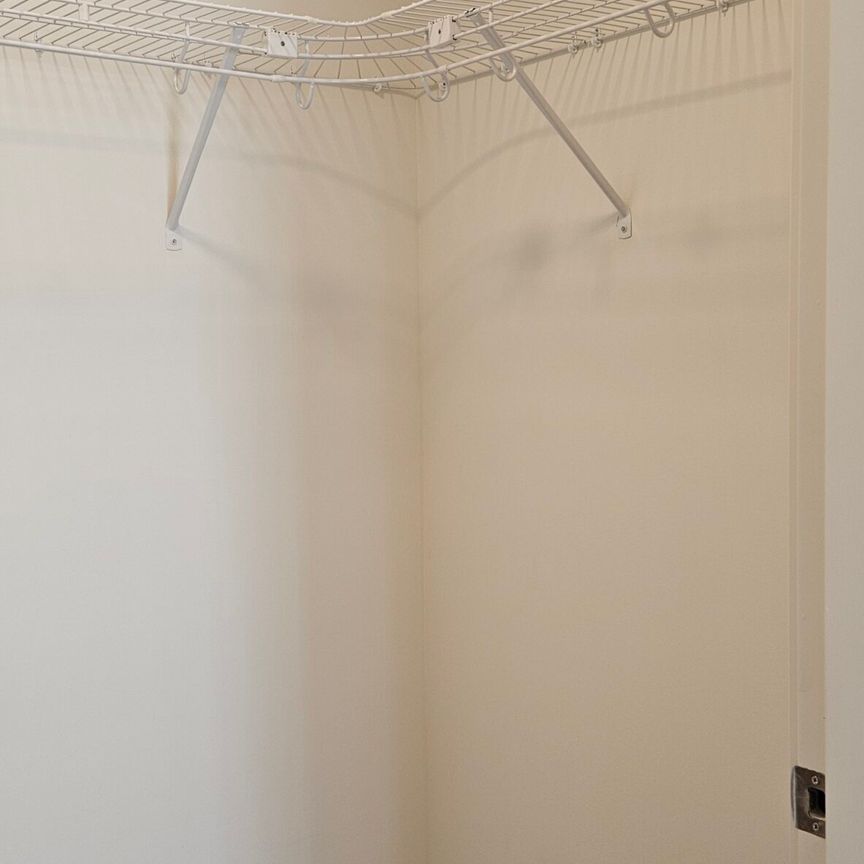 2bed 2bath Corner Unit; Lodges – Available November 1st – Unit 1-306 - Photo 1