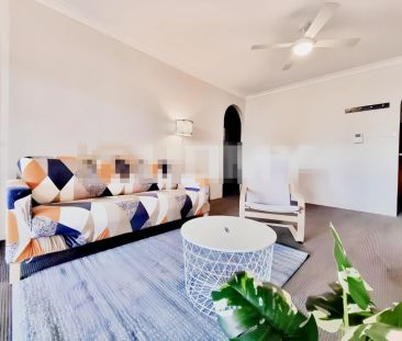 3 bed 2 bath-002 - Photo 2