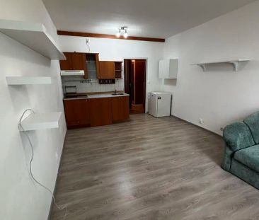 Pronájem bytu 1+kk | Větrná 4661, Zlín - Фото 4