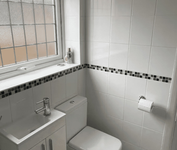 Ramsay Gardens, Romford, RM3 - Photo 6