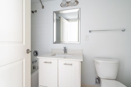 $1,599 / 1 br / 1 ba / 629 sqft 1BR Apartment Unit in Hamilton - Photo 2