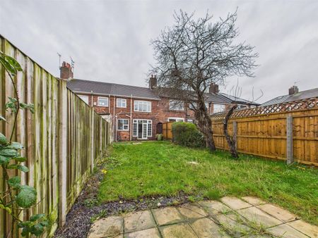 Gorsey Lane, Wallasey, 3 bedroom, House - Mid Terrace - Photo 2