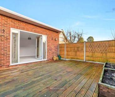 Old Windsor - Photo 1