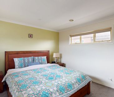 Modern Comfort meets Low-Maintenance Luxury - Photo 6