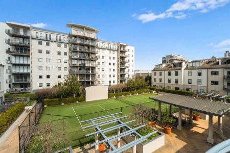 Southbank Royale, an urban oasis - Photo 2