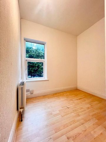 26 Bank Road, BT403AN, Larne - Photo 4