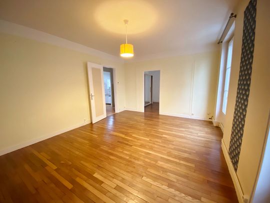 Location Appartement 2 pièces 63m² - Photo 1