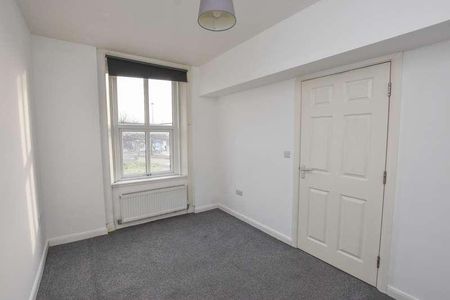 King Street, Leigh, WN7 - Photo 3