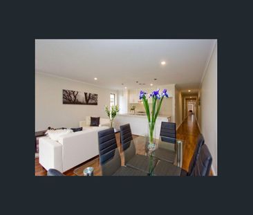 Modern Low Maintenance Living - Photo 4