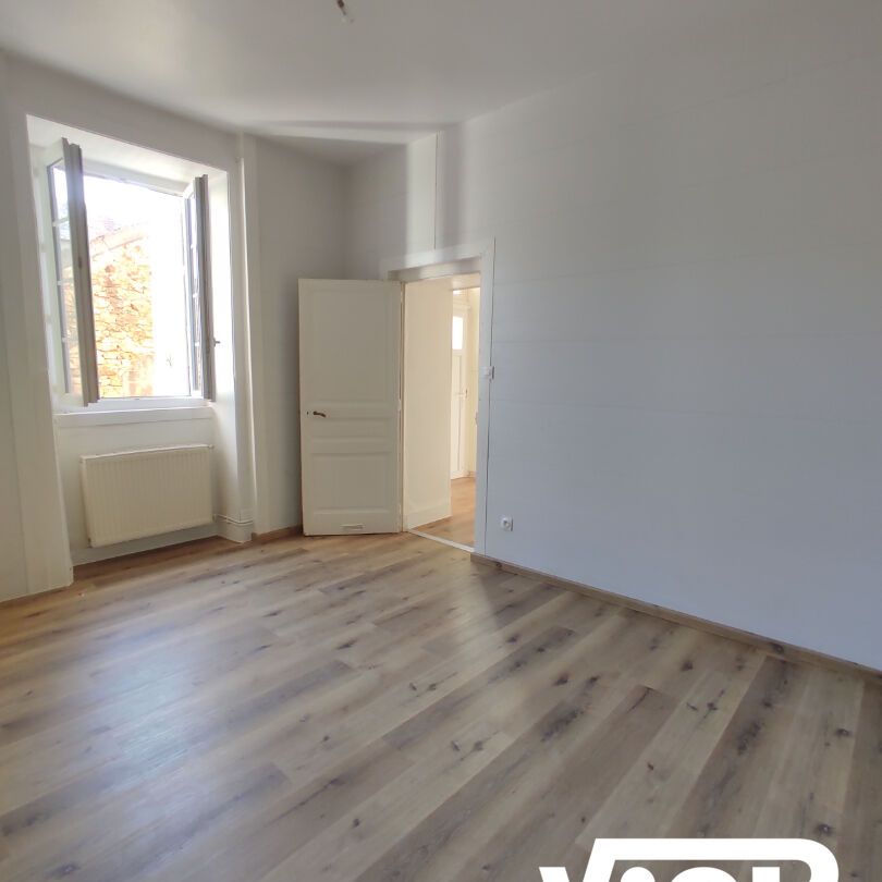 APPARTEMENT T2 AVEC JARDIN PRIVATIF - Photo 1