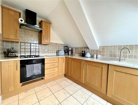 2 bedroom apartment to rent - Photo 5