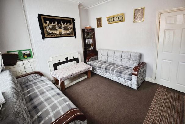 2 bedroom terraced house to rent - Photo 1