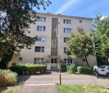 Apartament 4 Camere Et. 1 De Inchiriat, Zona 7 Noiembrie - Fotografie 3