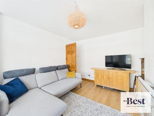 82 Shanlea Drive, BT402JG, Larne - Photo 1