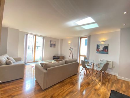 The Bridge, 40 Dearmans Place, Salford, M3 - Photo 2