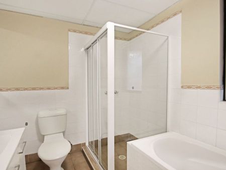2 Bedroom Apartment - Photo 5