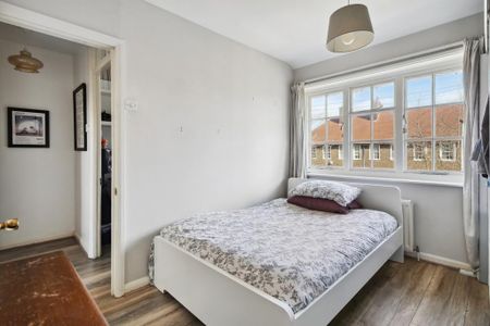 3 bedroom terraced house to rent - Photo 4