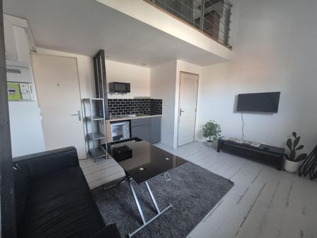 Location Appartement 1 pièce 22m² LILLE 59800 - Photo 2
