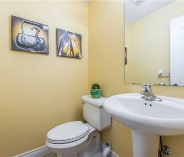For Lease - 529 Staines Road Unit# Main Fl, Toronto, Ontario - Photo 4