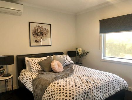 2/157 Hickford Street, Reservoir VIC 3073 - Photo 2
