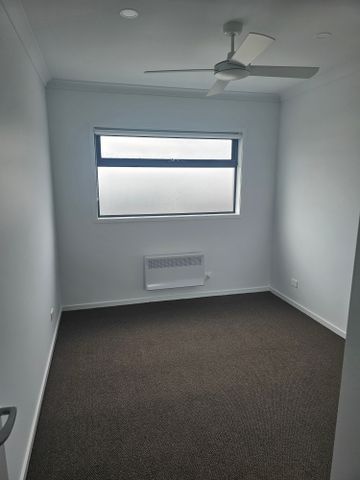 Narre Warren South - Photo 3