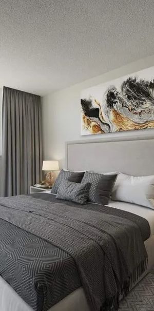 Dufferin Crossing - Photo 1