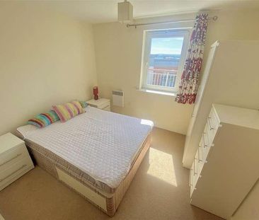 Avenel Way, Poole, BH15 - Photo 2