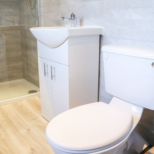 Room in a shared 8-bedroom apartment, Inns Quay, Dublin - Photo 1