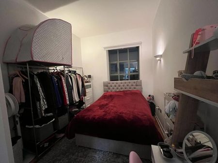 Stoke Newington Road, London - Photo 5