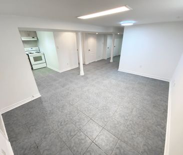 For Lease - 2 Kellyvale Road Unit# Bsmt Bdrm C, Toronto, Ontario - Photo 6