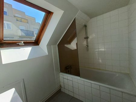 Location Appartement 1 pièce 36m² REIMS 51100 - Photo 3