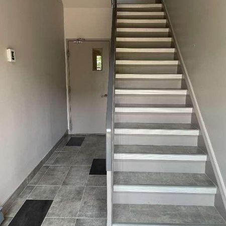 Beau 3 1/2 - Libre immédiatement - Air climatisé - Photo 4