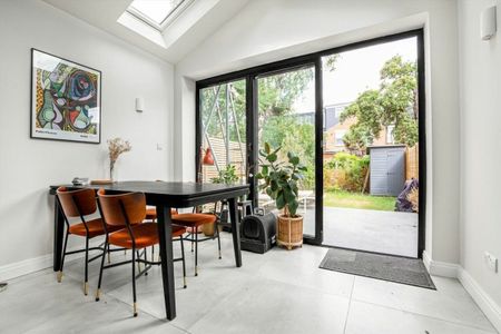 Crofton Park Road, Brockley, SE4 - Photo 2