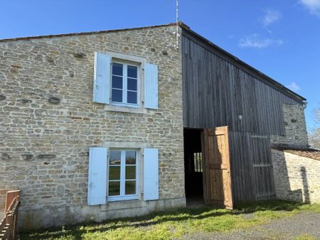 Location Maison 5 pièces 107 m2 à Damvix - Photo 5