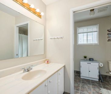 For Lease - 9 Glacier Street, Barrhaven, Ontario - Photo 1