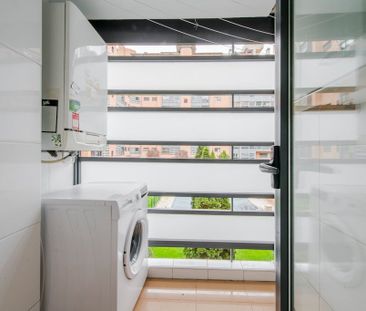 Calle Estrella Hadar, Madrid, Community of Madrid 28045 - Photo 4