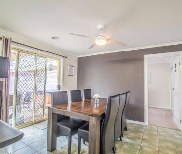 Neat as a pin - Photo 1