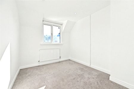 3 Council House, Croxton - Photo 5