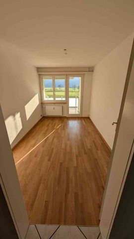 4.5 Zimmer, 77 m², 2. Stock - Photo 3