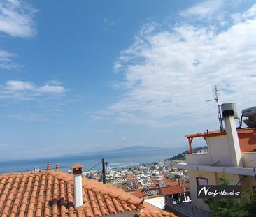 Γκαρσονιέρα στην Μυτιλήνη - Φωτογραφία 1