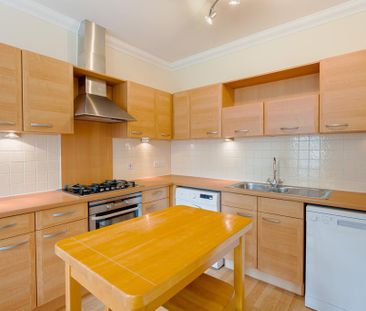 2 bedroom apartment to rent - Photo 6