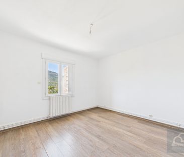 Location Appartement 3 pièces 66m² AJACCIO 20090 - Photo 2